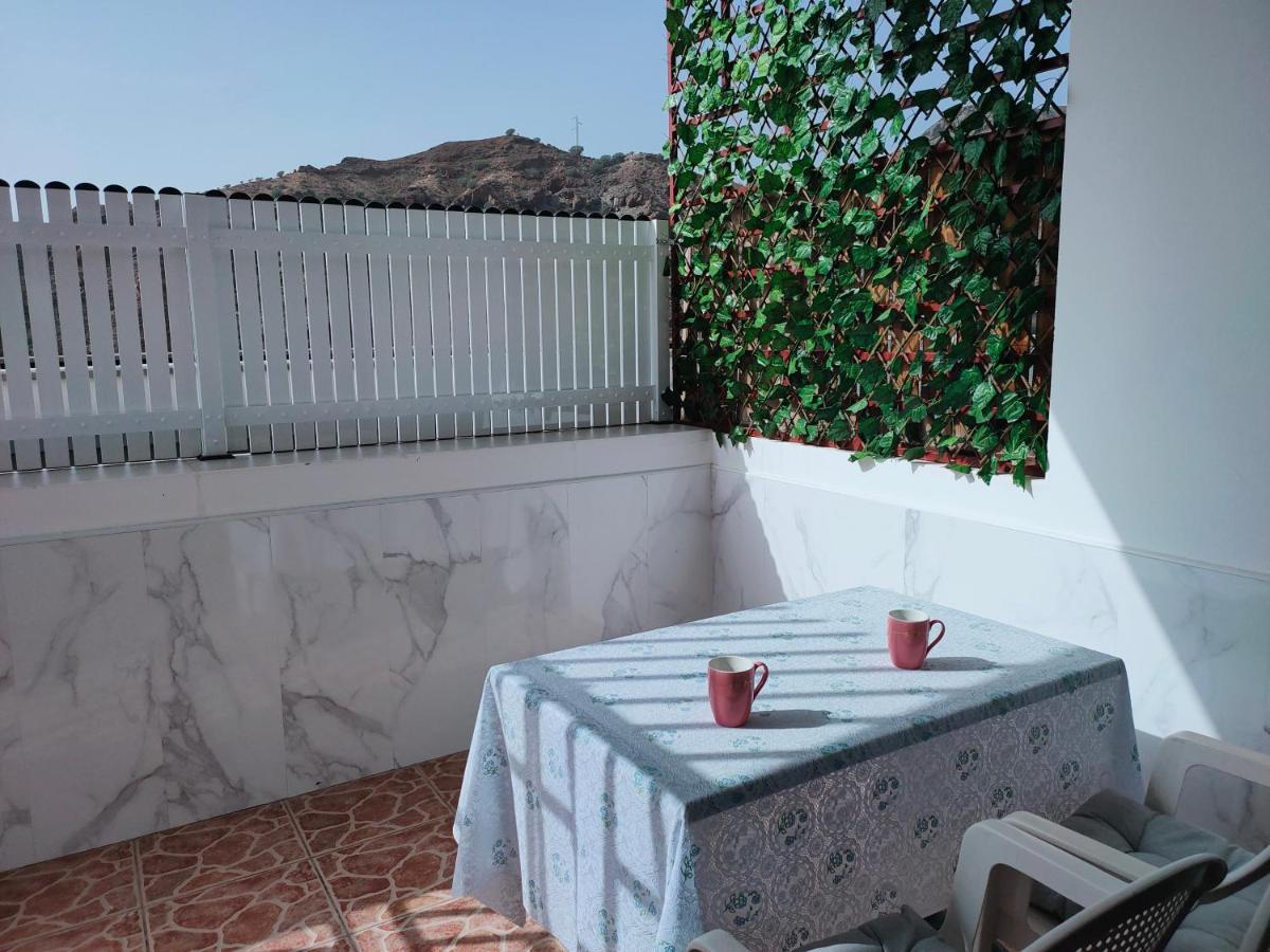 Big Villa Puerto Rico Streetfront With Private Saltwater Jacuzzi Pool, Bbq, Kitchen & 3 Terraces Near Shopping Center Zewnętrze zdjęcie