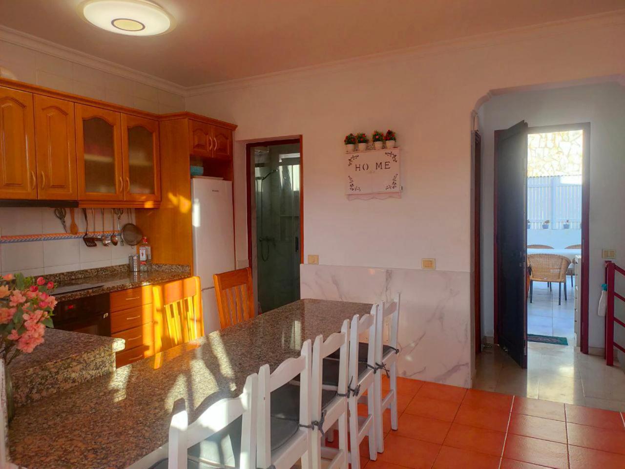 Big Villa Puerto Rico Streetfront With Private Saltwater Jacuzzi Pool, Bbq, Kitchen & 3 Terraces Near Shopping Center Puerto Rico (Gran Canaria) Zewnętrze zdjęcie