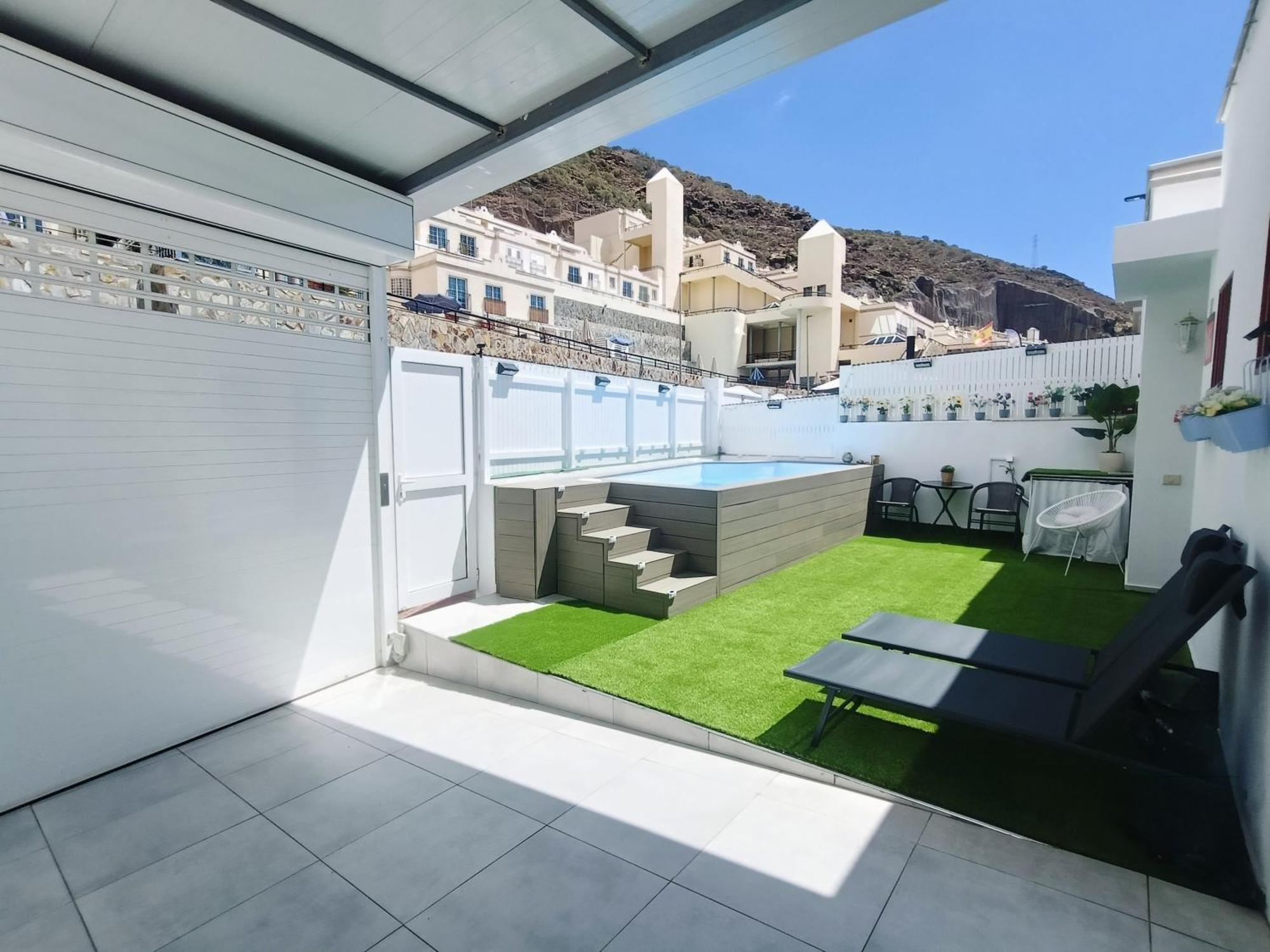 Big Villa Puerto Rico Streetfront With Private Saltwater Jacuzzi Pool, Bbq, Kitchen & 3 Terraces Near Shopping Center Puerto Rico (Gran Canaria) Zewnętrze zdjęcie